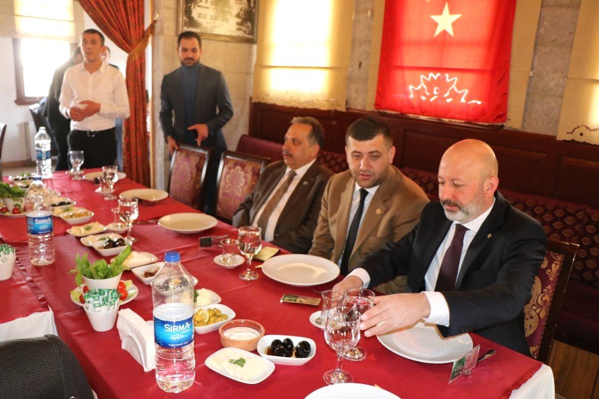 Lokantacılar ve Pastacılar Odası Cumhur İttifakı Belediye Başkan Adaylarını Ağırladı