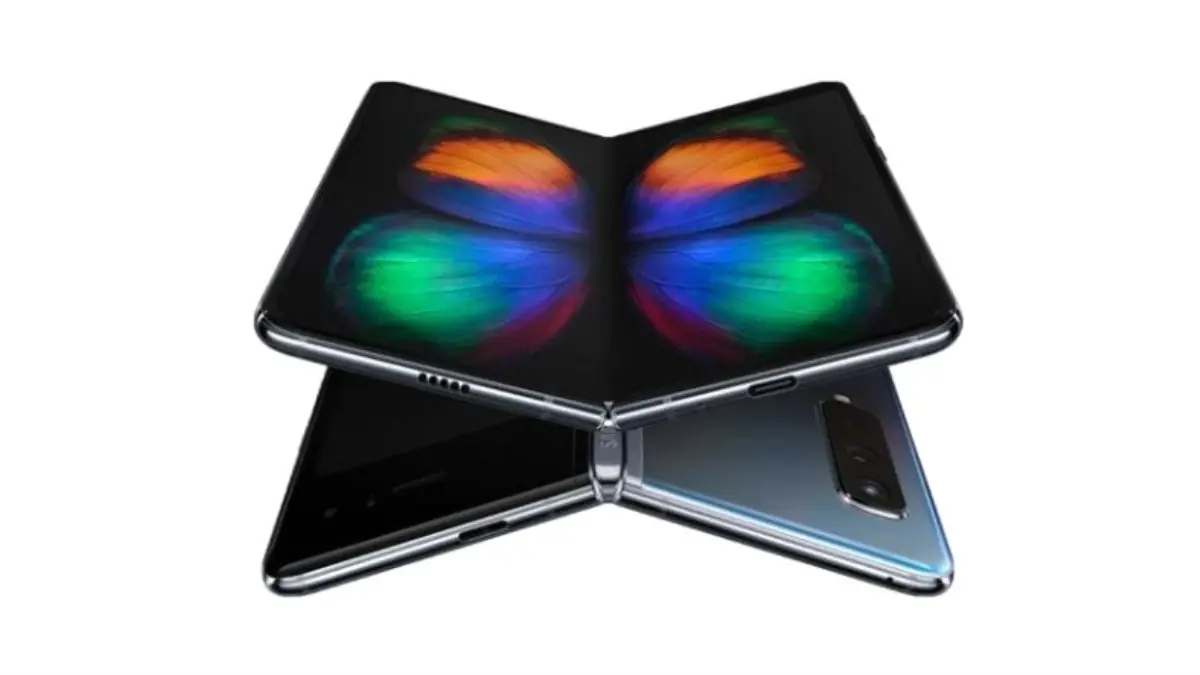 Samsung Galaxy Fold\'u Deneyimleyen Bir Kişi, Merak Edilen Bazı Konuları Açıkladı