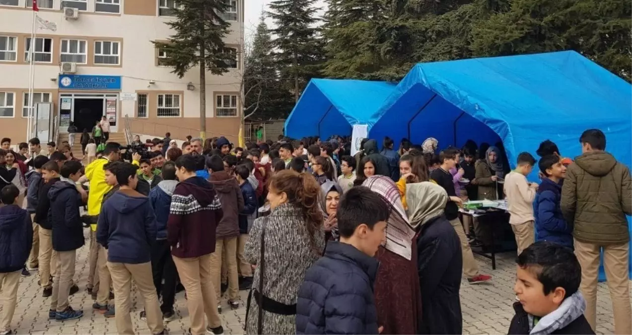 Savaş Mağduru Çocuklar İçin Kermes