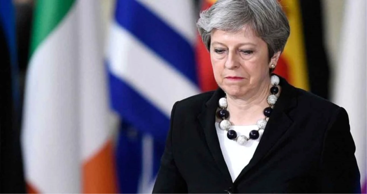 Son Dakika! İngiltere Başbakanı Theresa May\'den Brexit Şartlı İstifa Mesajı