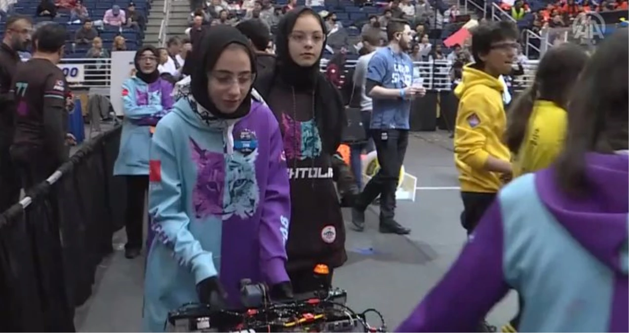 Türk Liseleri New York\'ta Robot Yarışmasında Boy Gösteriyor