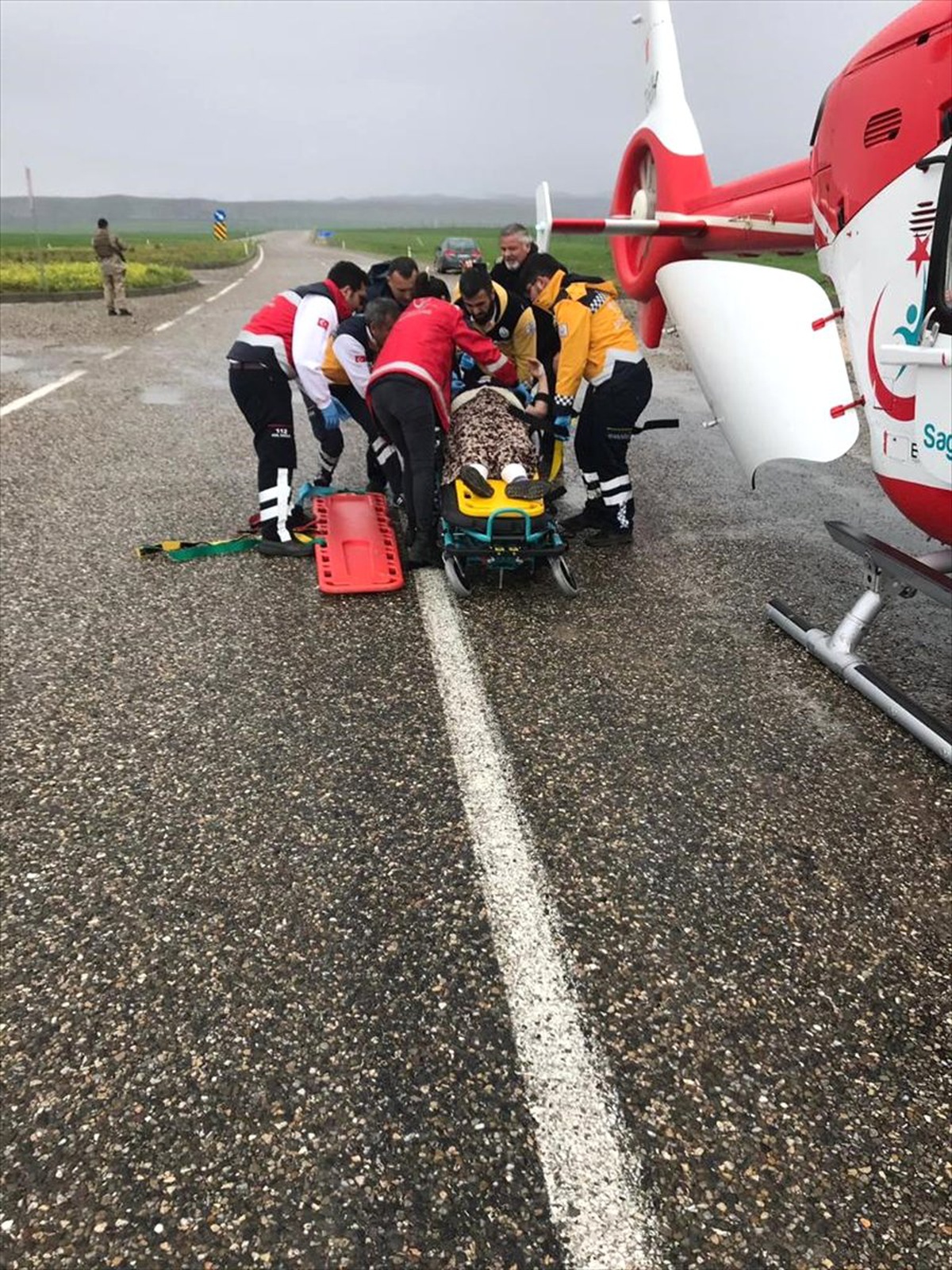 Ambulans Helikopter Trafik Kazasında Yaralanan Vatandaş İçin Havalandı