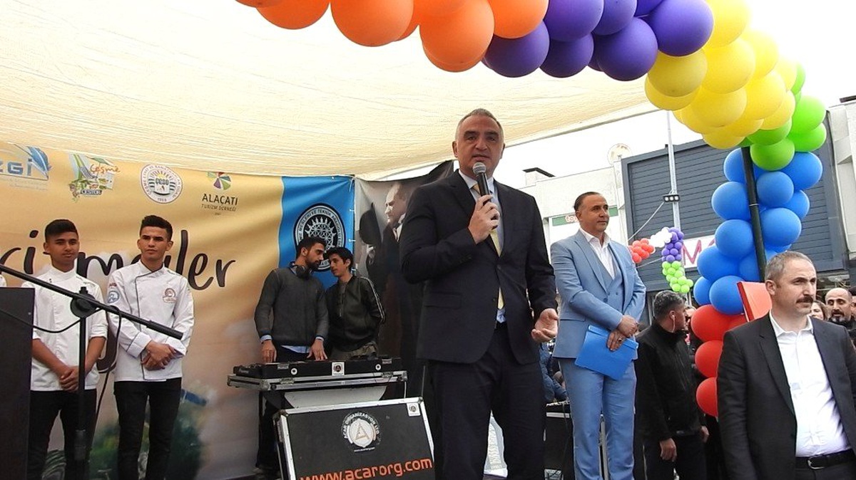Bakan Ersoy: "Bu Yıldan İtibaren Turizm Stratejik Önemde"