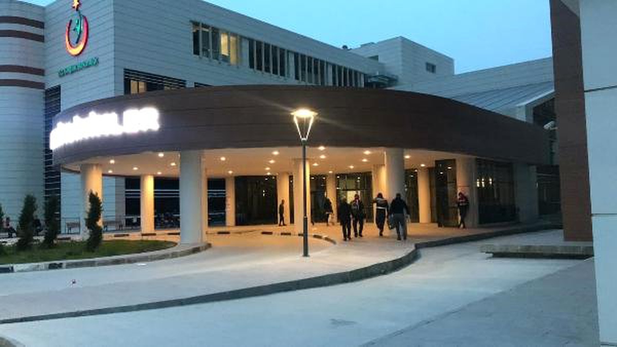 Cezaevi Hükümlüsü Hastanenin 4\'üncü Katından Atladı