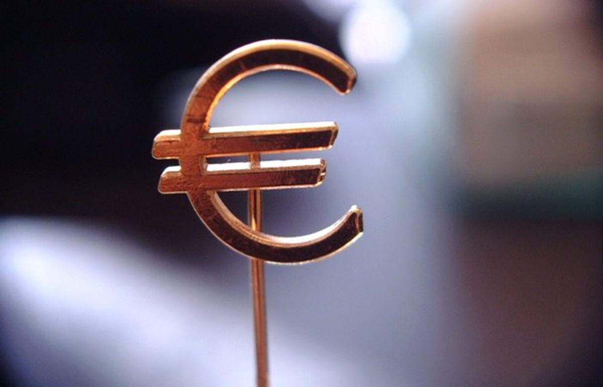 Euro Bölgesi için aşağı yönlü revizyon