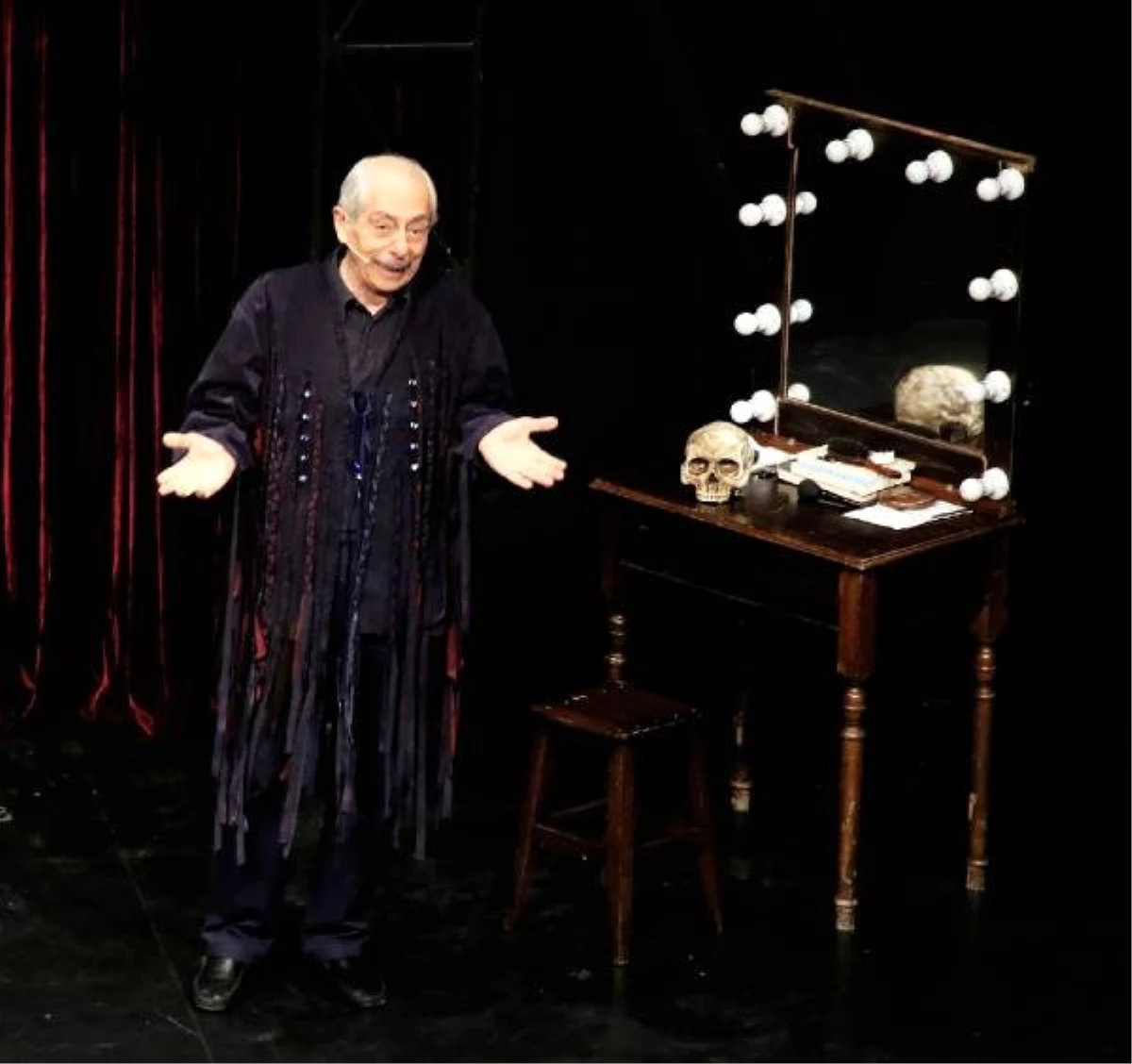 Genco Erkal, Ataşehirli Tiyatroseverlerle Buluştu