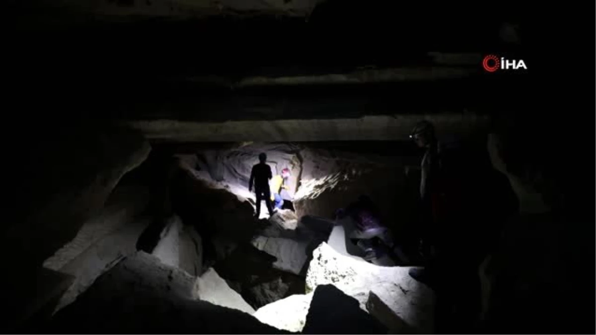İsrail\'de Dünyanın En Uzun Tuz Mağarası Ortaya Çıkarıldı