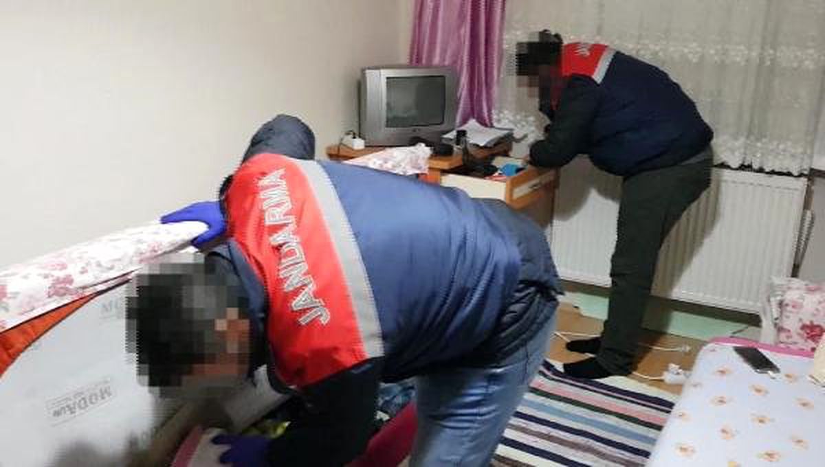 Jandarmadan Sosyal Medya Üzerinde Uyuşturucu Kullanımını Özendirenlere Operasyon
