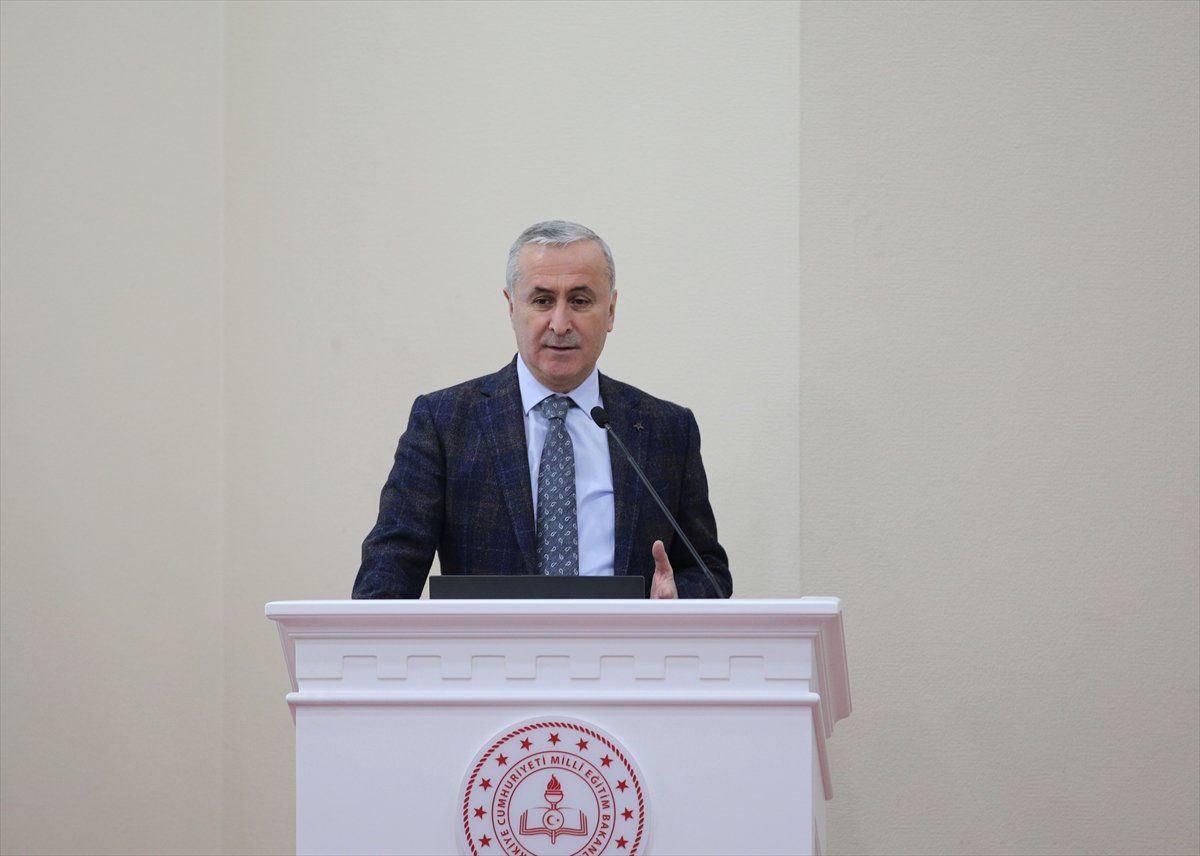 MEB\'den Yabancı Öğrenciler İçin Üniversitelerle İş Birliği