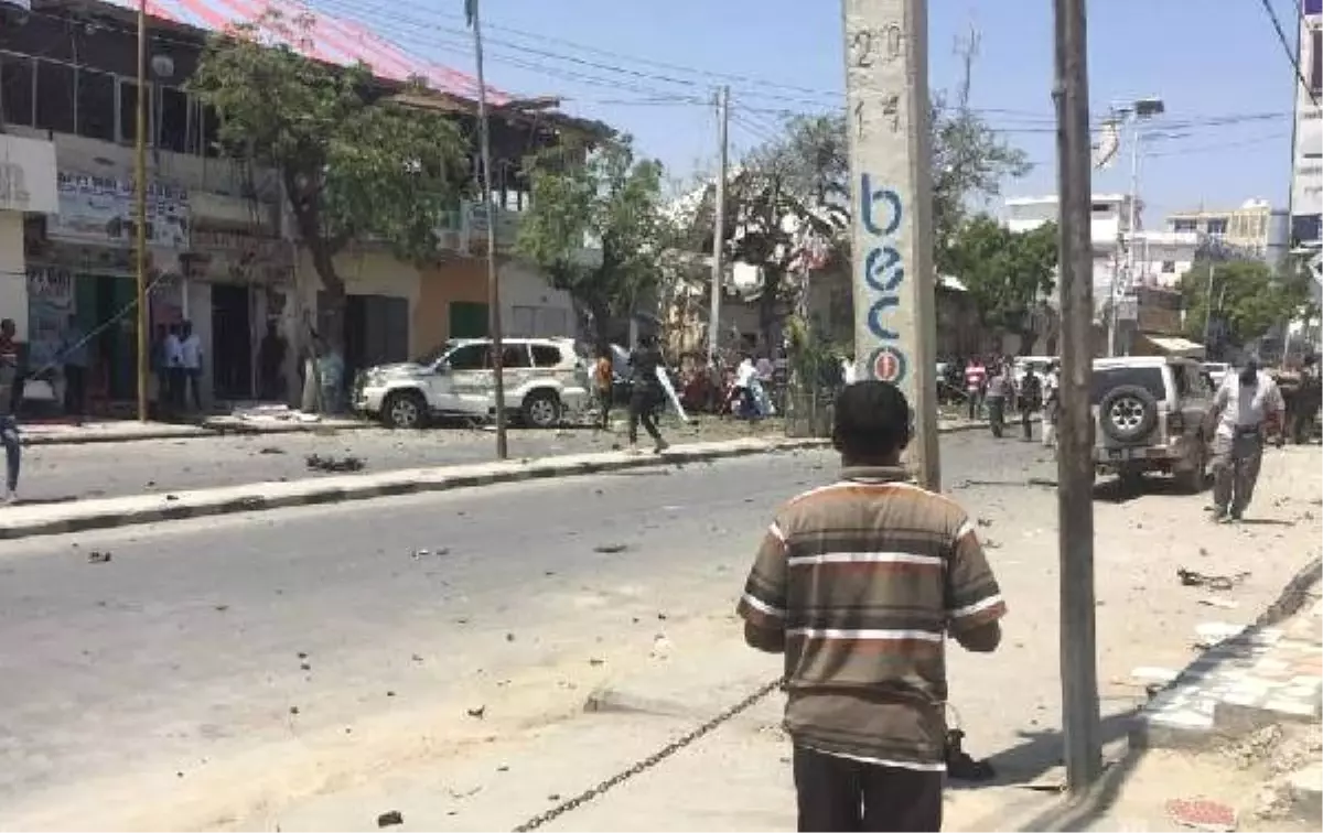 Mogadişu\'da Son Bir Haftada 8\'inci Saldırı: 11 Ölü, 16 Yaralı