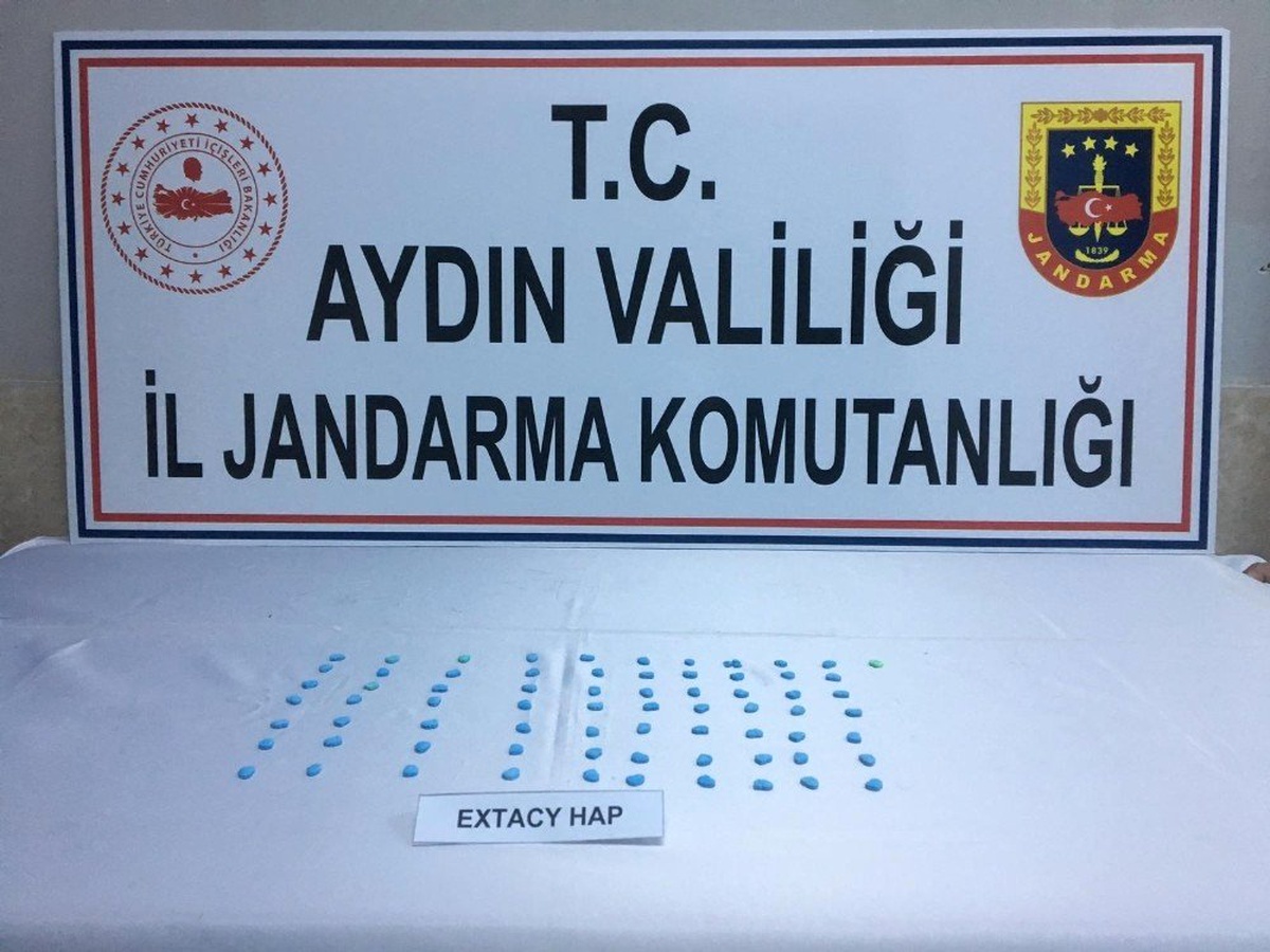 Sosyal Medyadan Uyuşturucu Pazarlığına Jandarma Operasyonu: 6 Gözaltı
