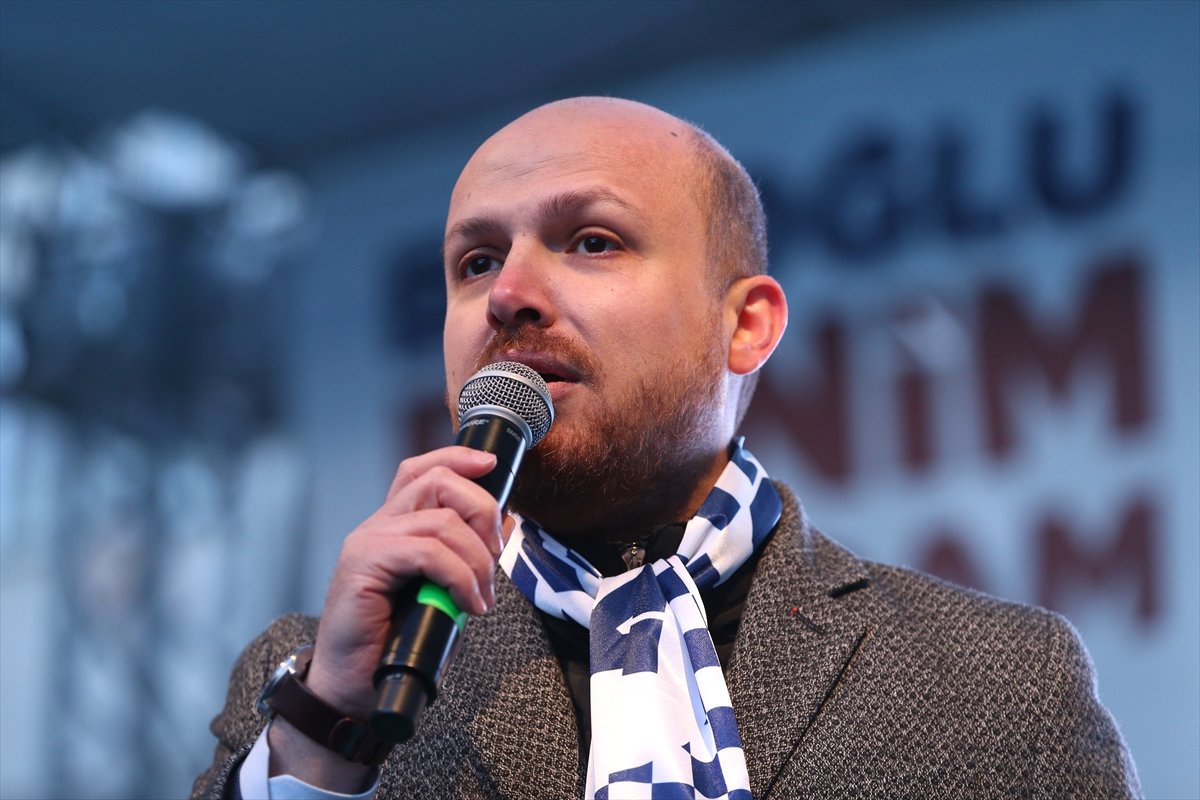 AK Parti\'nin Bayrak Yürüyüşü ve Beyoğlu Mitingi