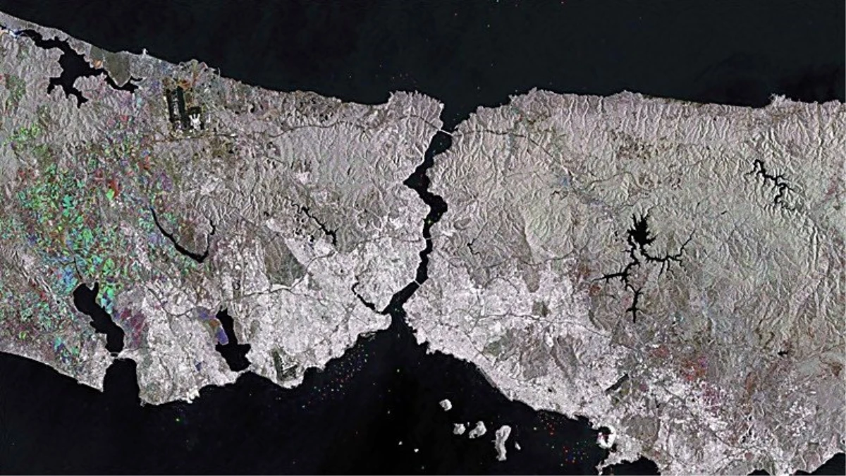 Avrupa Uzay Ajansı, İstanbul Boğazı\'nın Üç Ayrı Radarla Çekilen Görüntülerini Yayınladı