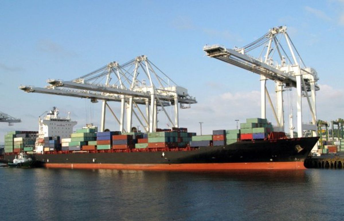 Şubatta dış ticaret açığı yüzde 63 azaldı