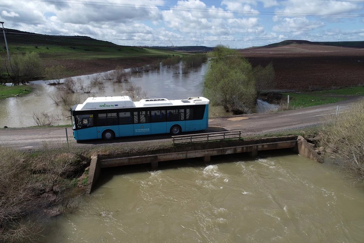 Diyarbakır\'da Kırsal Mahalleler Toplu Taşıma Hizmetine Kavuştu