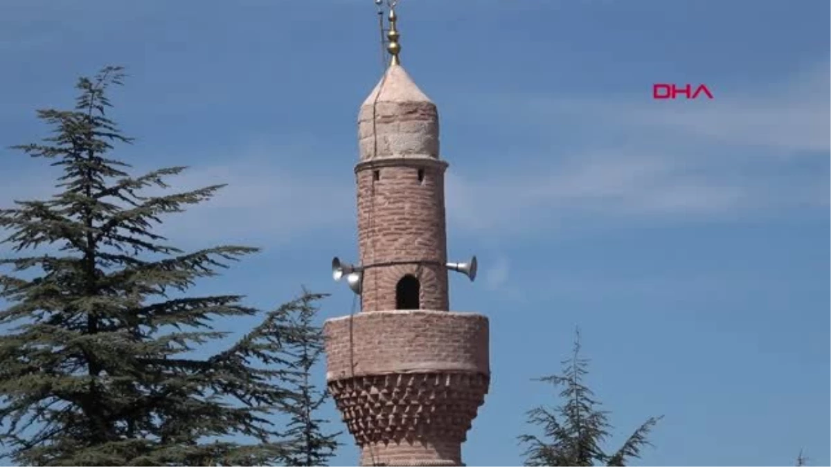Eskişehir Osmanlı\'nın İlk Hutbesinin Okunduğu Cami İbadete Açıldı