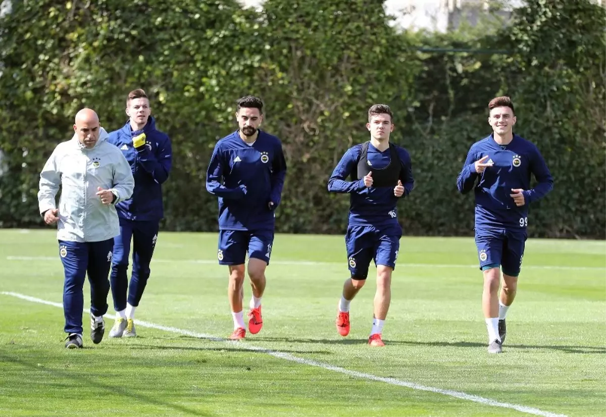 Fenerbahçe\'de Ankaragücü Maçı Hazırlıkları Sürüyor