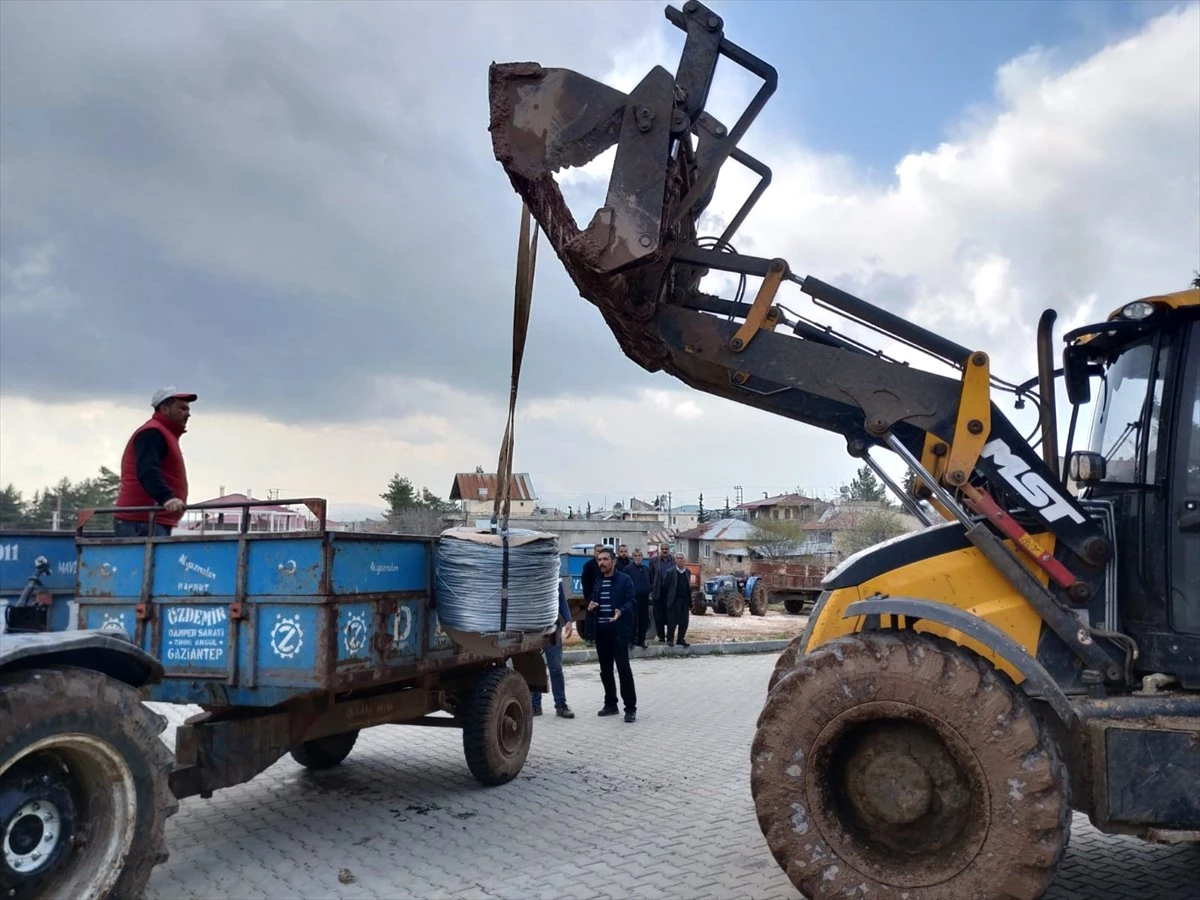 Gölbaşı\'nda Bağlara Telli Terbiye Sistemi Uygulanıyor