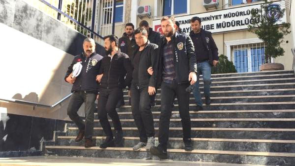 Kayalıklardaki Ceset Soruşturması; Çocukluk Arkadaşı ile 3 Kişi Gözaltına Alındı