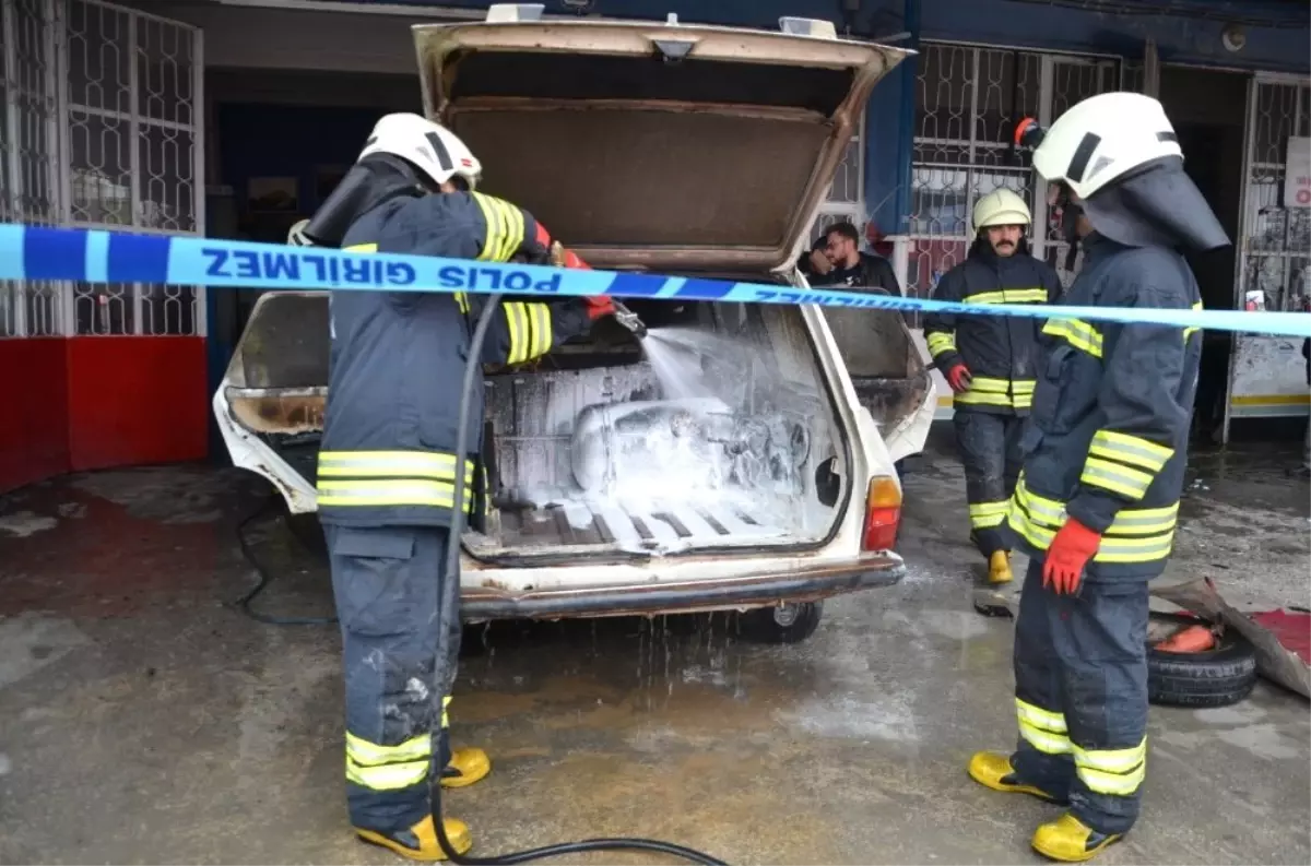 Lpg Tankındaki Gaz Kaçağı Patlamaya Sebep Oldu: 3 Yaralı