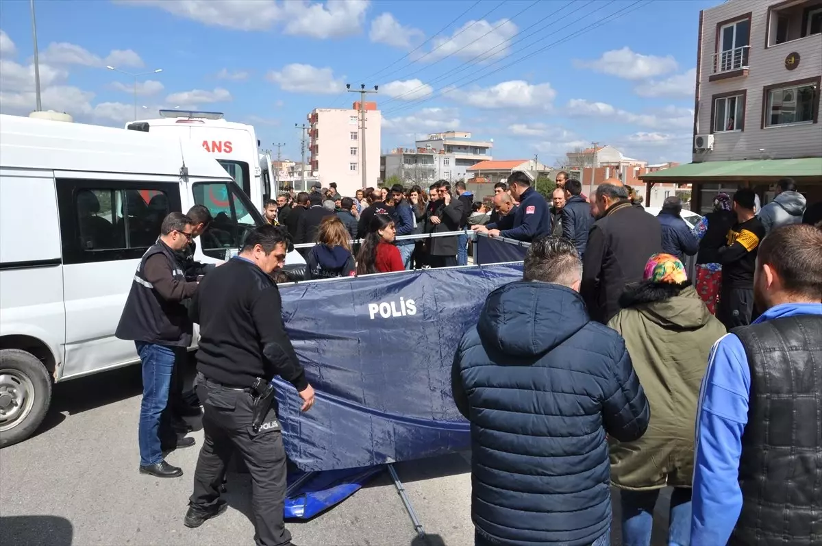 Okuldan Evine Giderken Otomobilin Çarptığı Öğrenci Öldü