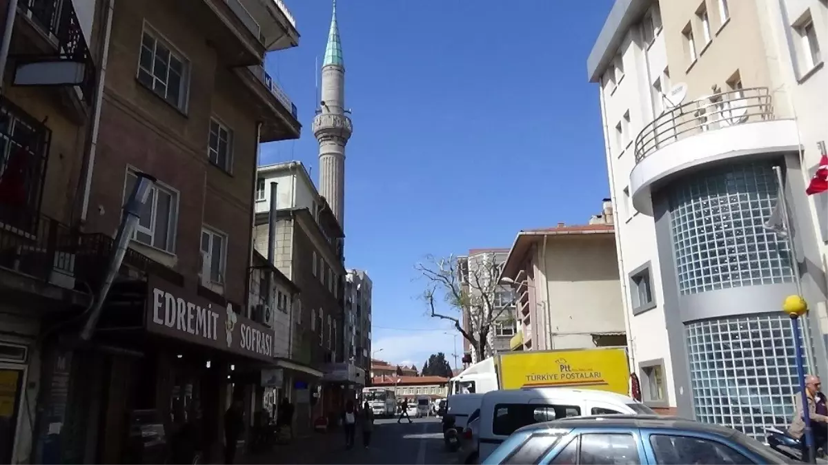 Selaya Hakaretle Gündeme Gelen İnceoğlu\'nun Birçok Camiden Selası Okundu