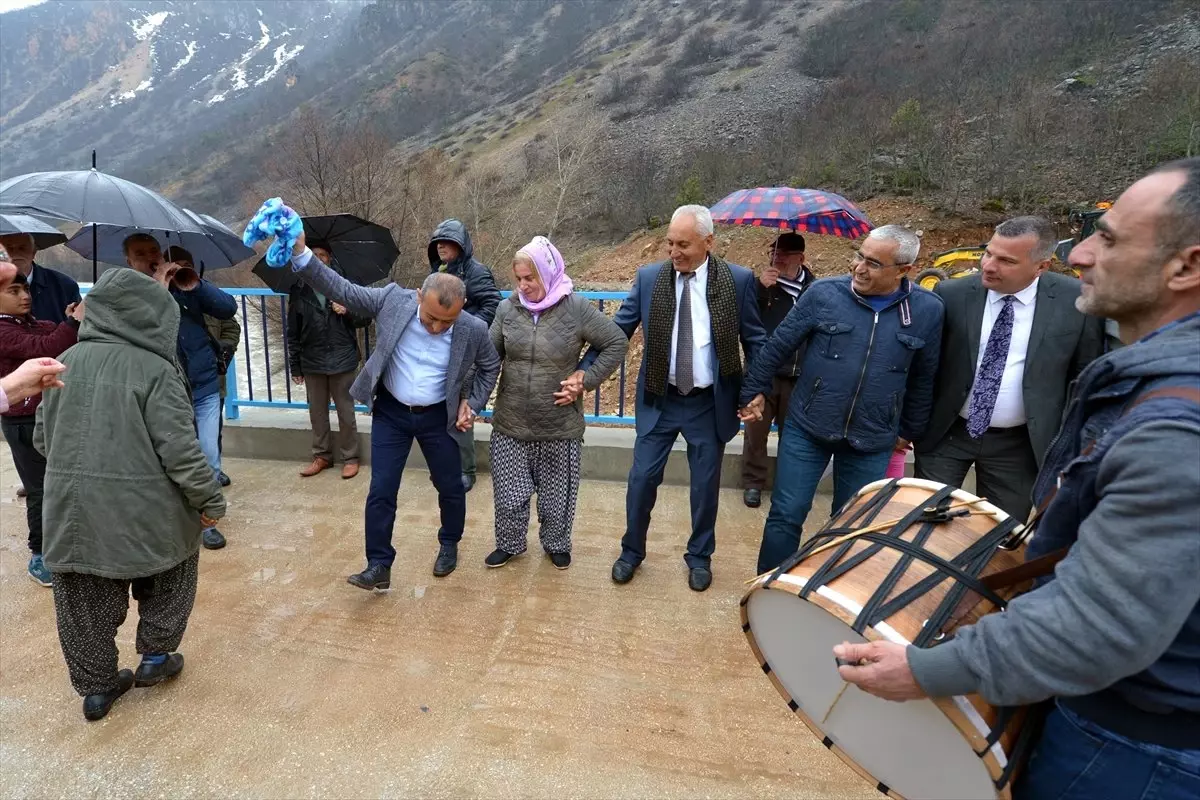 Tunceli\'de Köylülerin 80 Yıllık Köprü Özlemi Sona Erdi