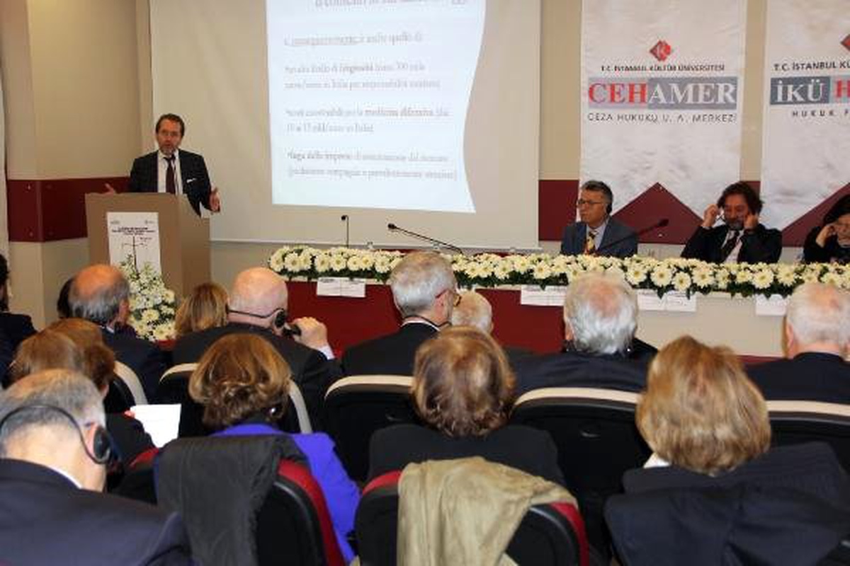 Türk-İtalyan Sağlık Hukuku İkü\'de Ele Alındı