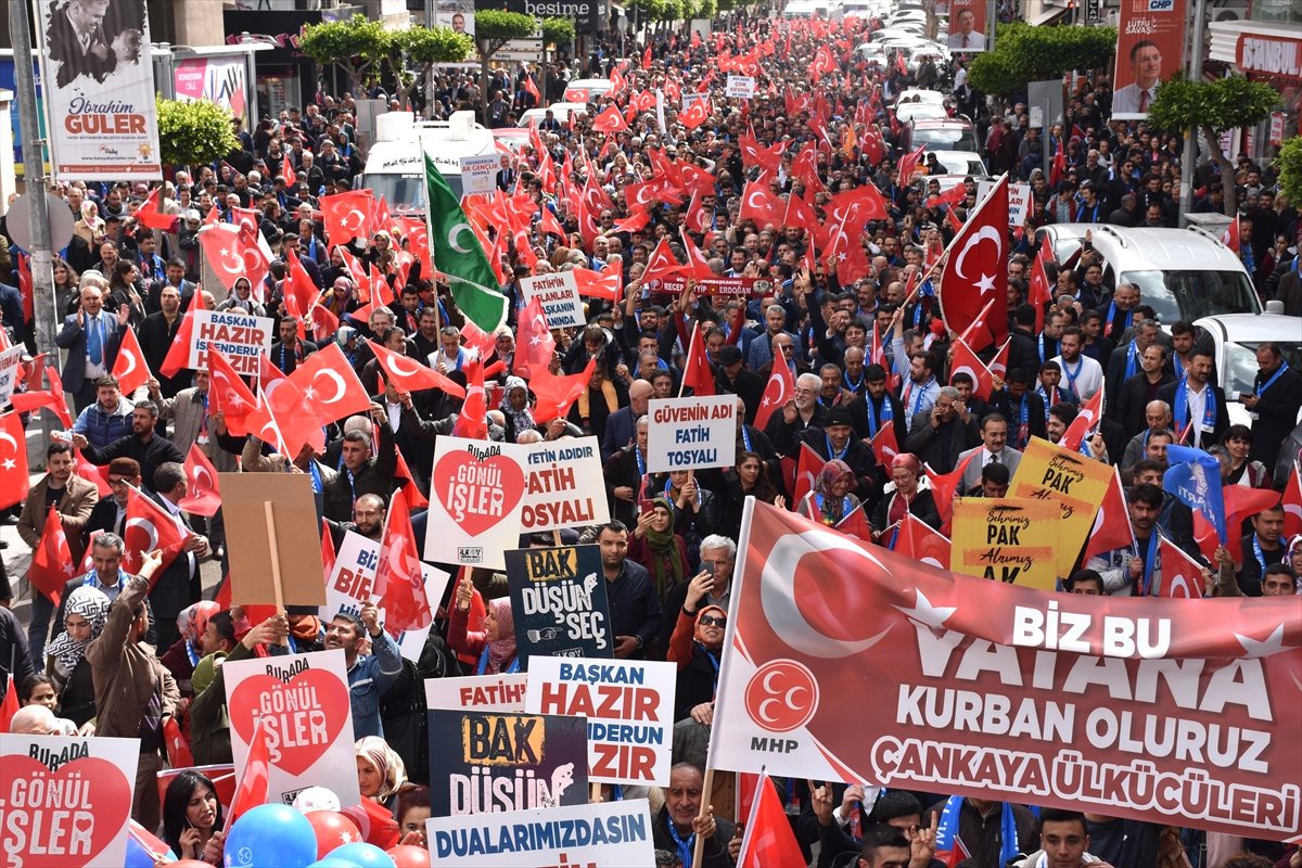 AK Parti\'den "İskenderun İçin Yürüyoruz" Etkinliği