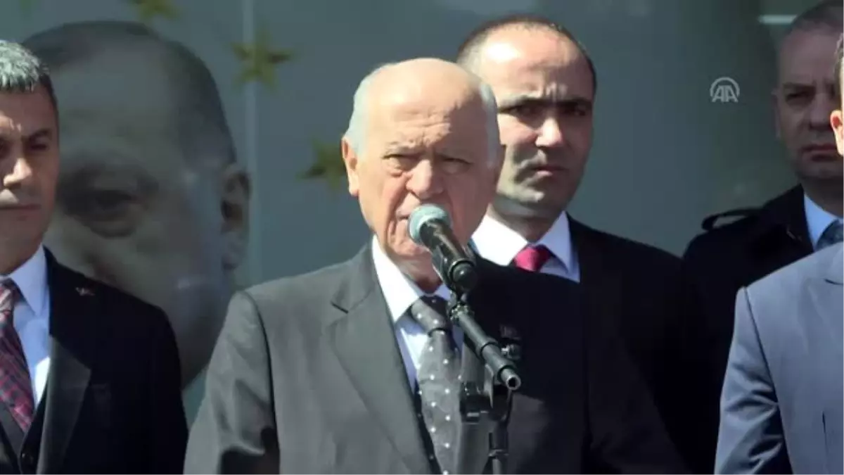 Bahçeli: "(Hüsamettin Cindoruk) Bir Sistem Değişikliği Bir İntikama Gerekli Olabilir Mi"