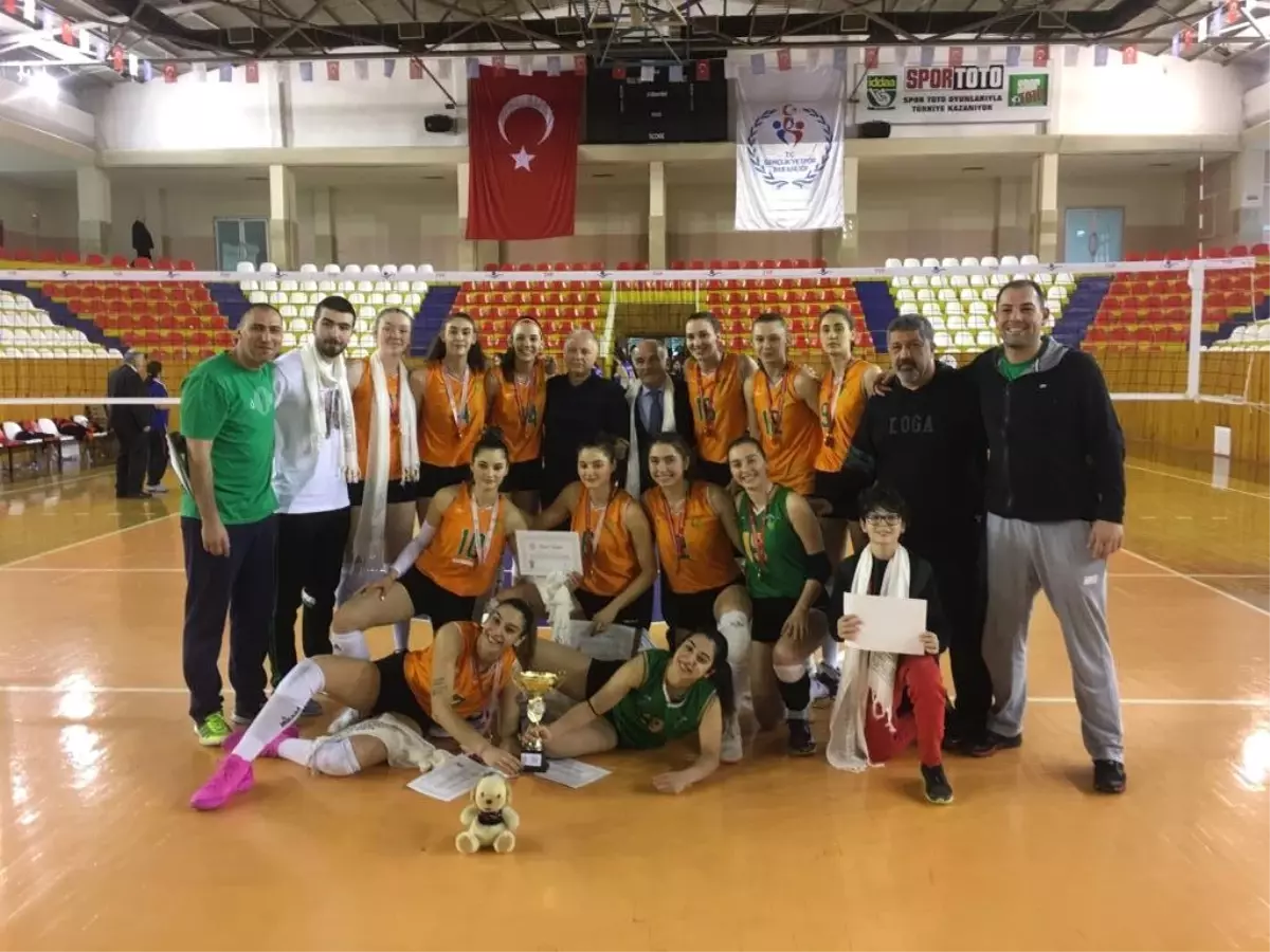 Doğa Koleji Voleybolda Şampiyon!