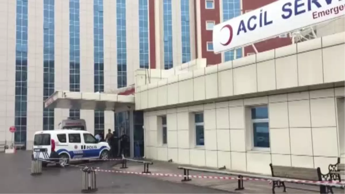 Firari Fetö\'cü Sahte Pasaportla Kaçarken Yakalandı