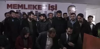 İyi Parti'den İstifa Eden Gençler AK Parti'ye Geçti