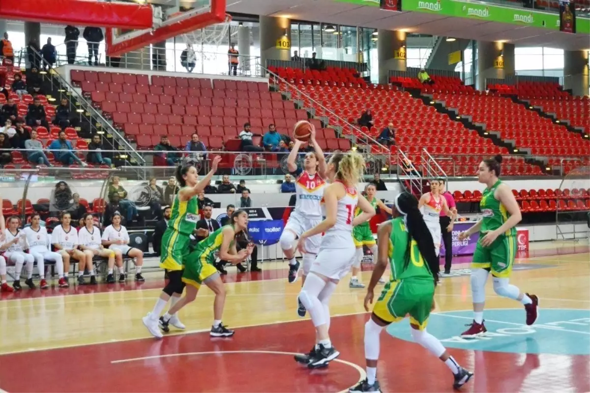 Kadınlar Basketbol Süper Ligi: Bellona Kayseri Basketbol: 80 - İstanbul Üniversitesi: 76