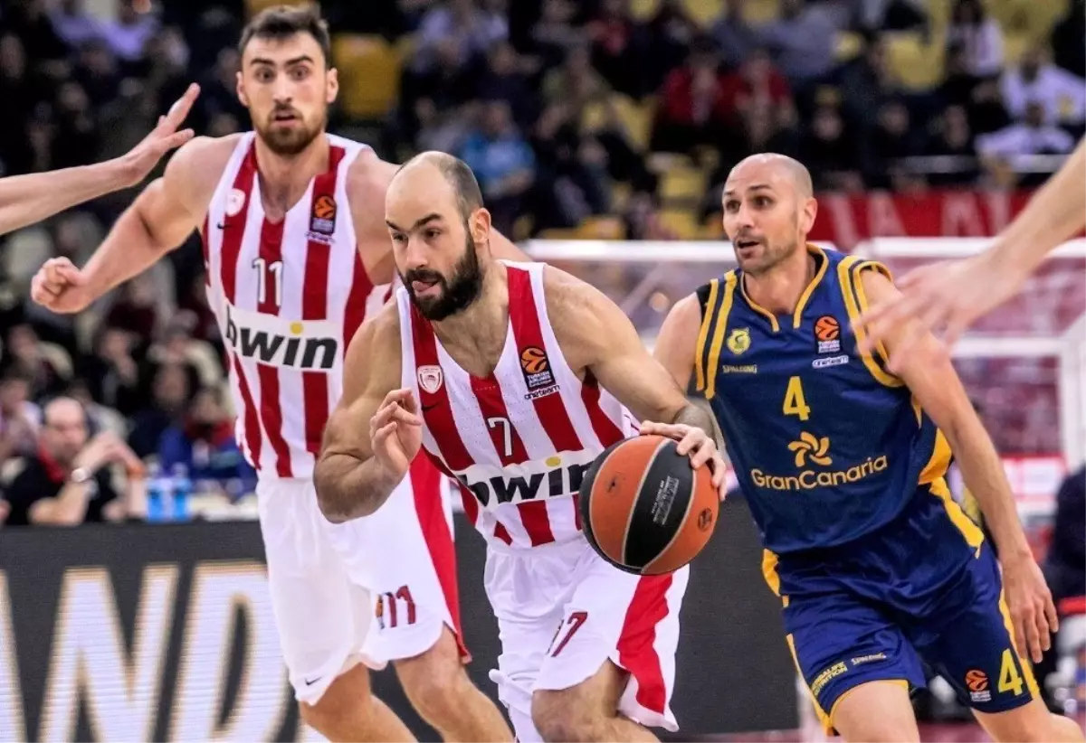 Olympiacos\'ta Vassilis Spanoulis Sezonu Kapadı