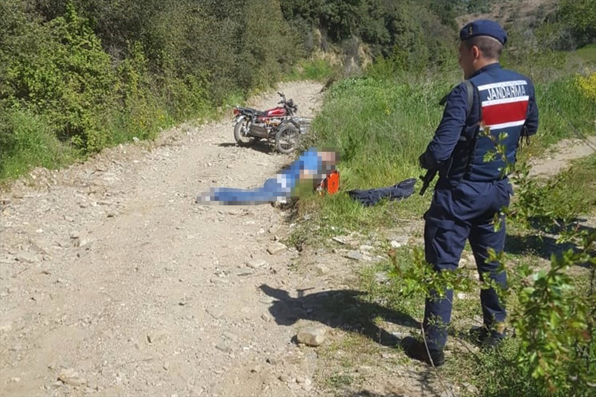 Sarmaşık Toplamaya Giden Kişi Ölü Bulundu
