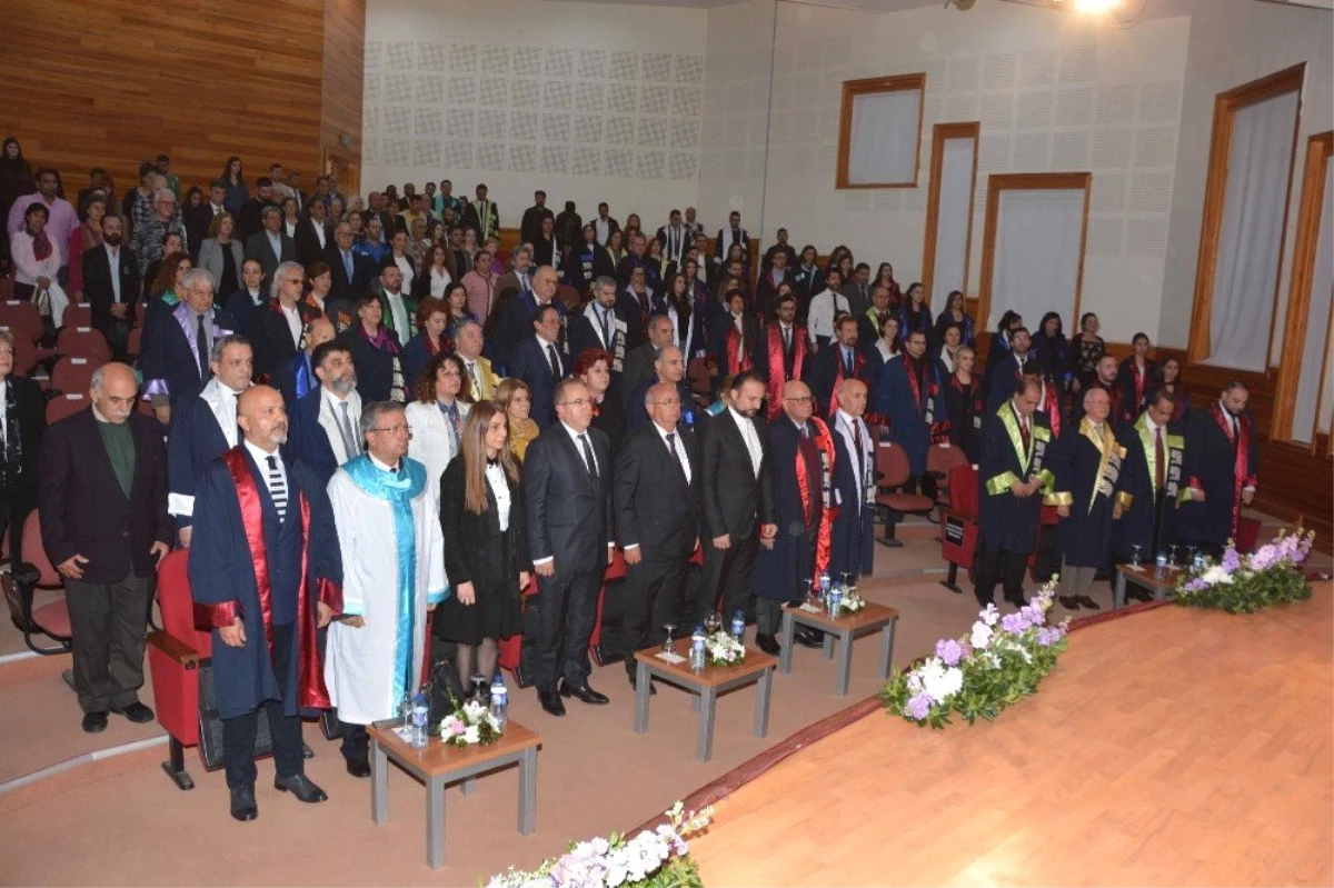 Yakın Doğu Üniversitesi "Bilim Ödülleri 2018" Görkemli Bir Törenle Gerçekleştirildi