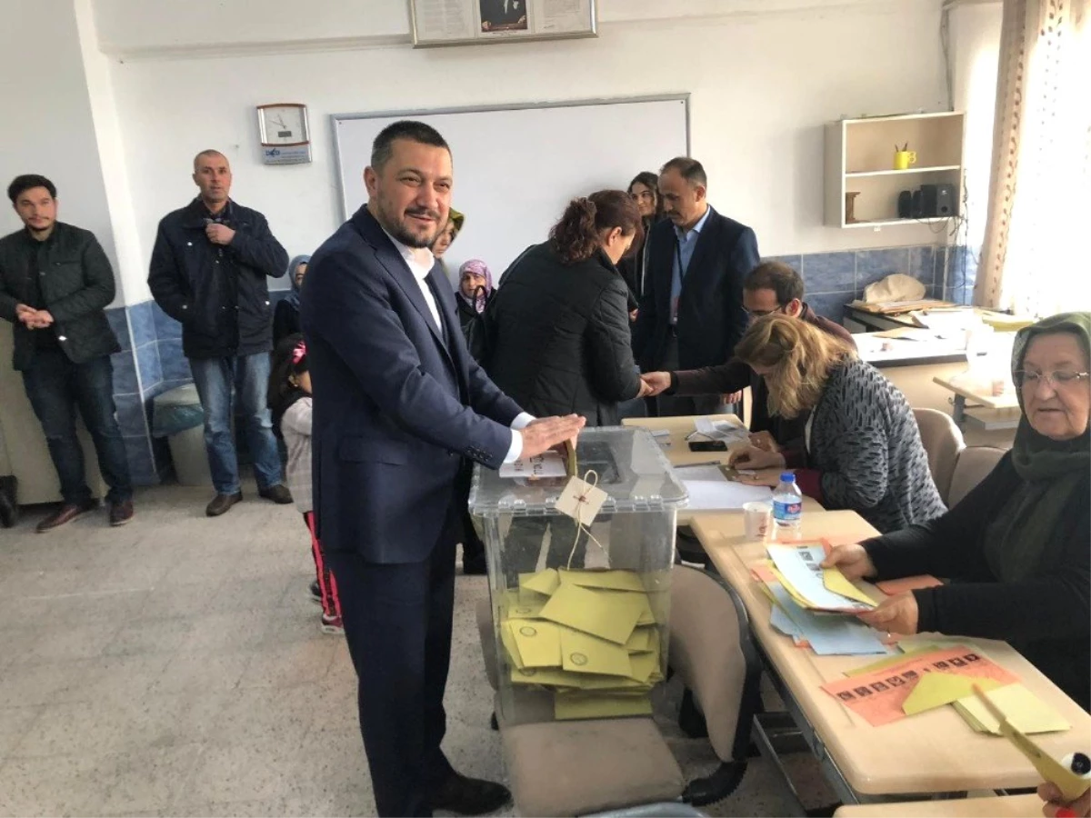 AK Parti Nevşehir Milletvekili Açıkgöz, Oyunu Kullandı