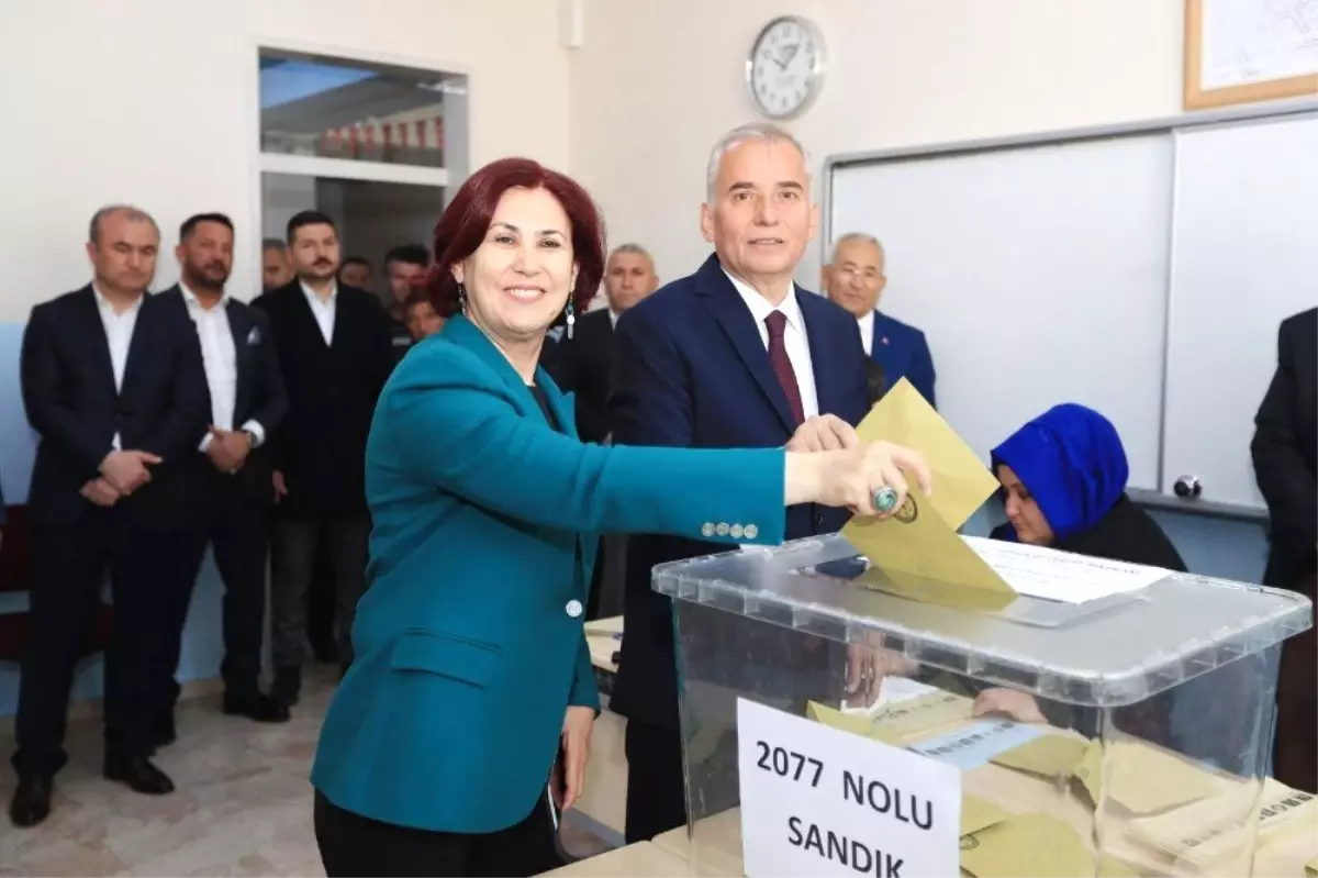 Denizli Büyükşehir Belediye Başkanı Zolan Oyunu Kullandı