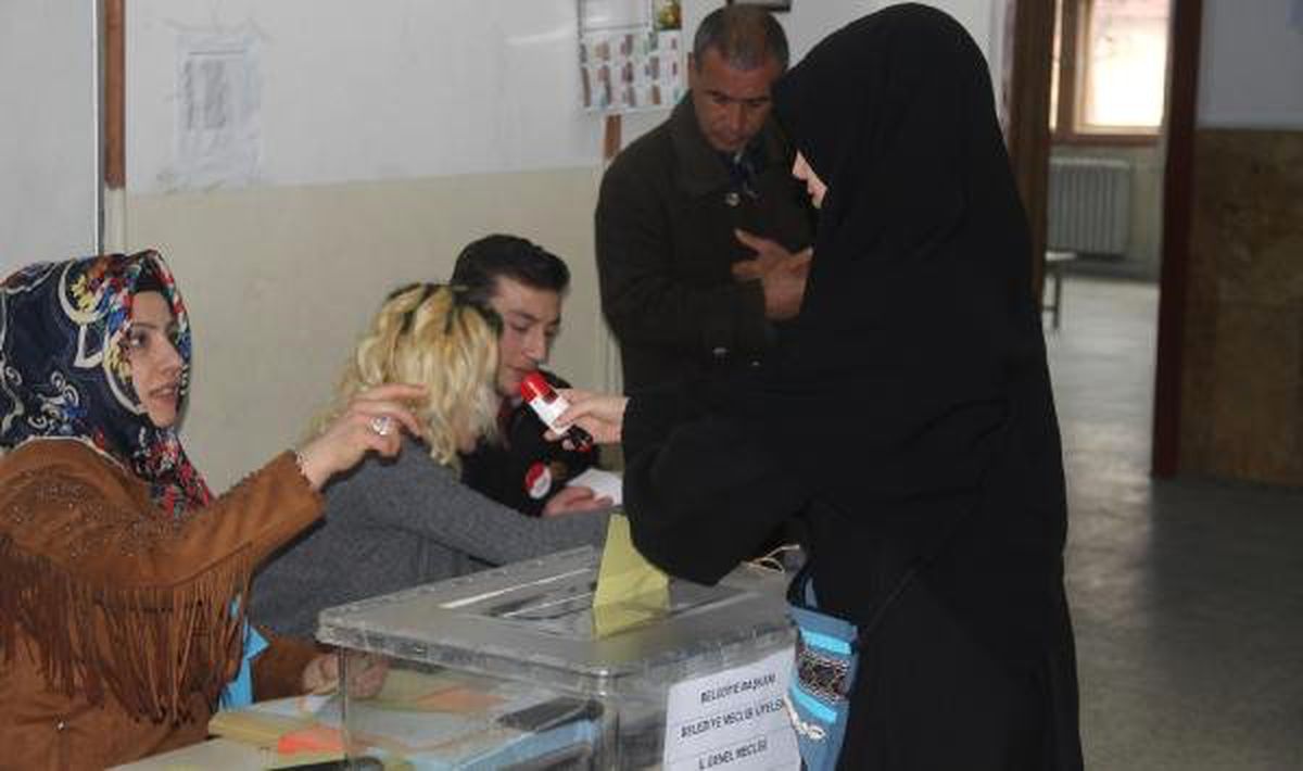 Elazığ\'da Seçimlerde 5 Bin Güvenlik Görevlisi Görev Aldı