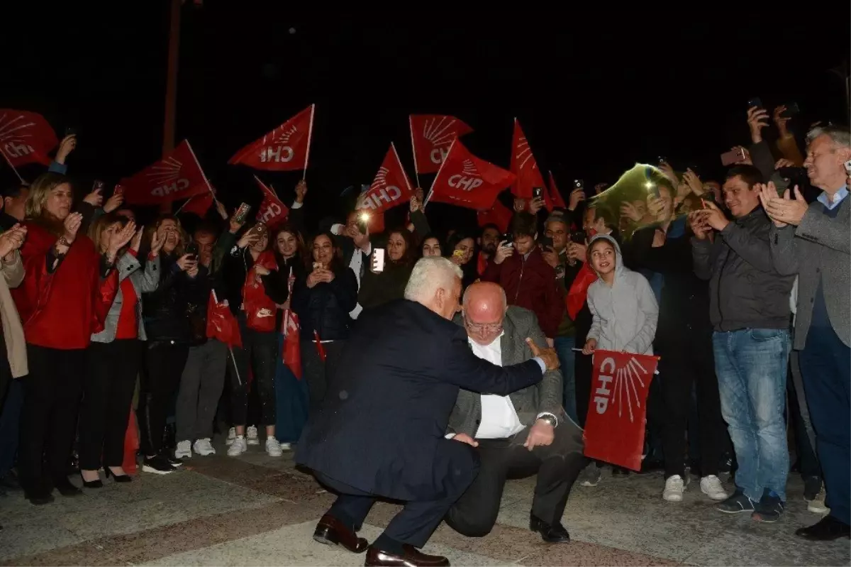 Gürün ve Gümüş Meydanda Zeybek Oynadı