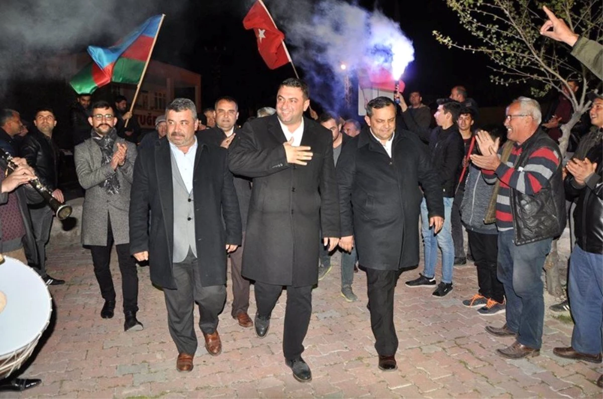 Mut\'ta Seçimi MHP\'li Belediye Başkan Adayı Şeker Kazandı