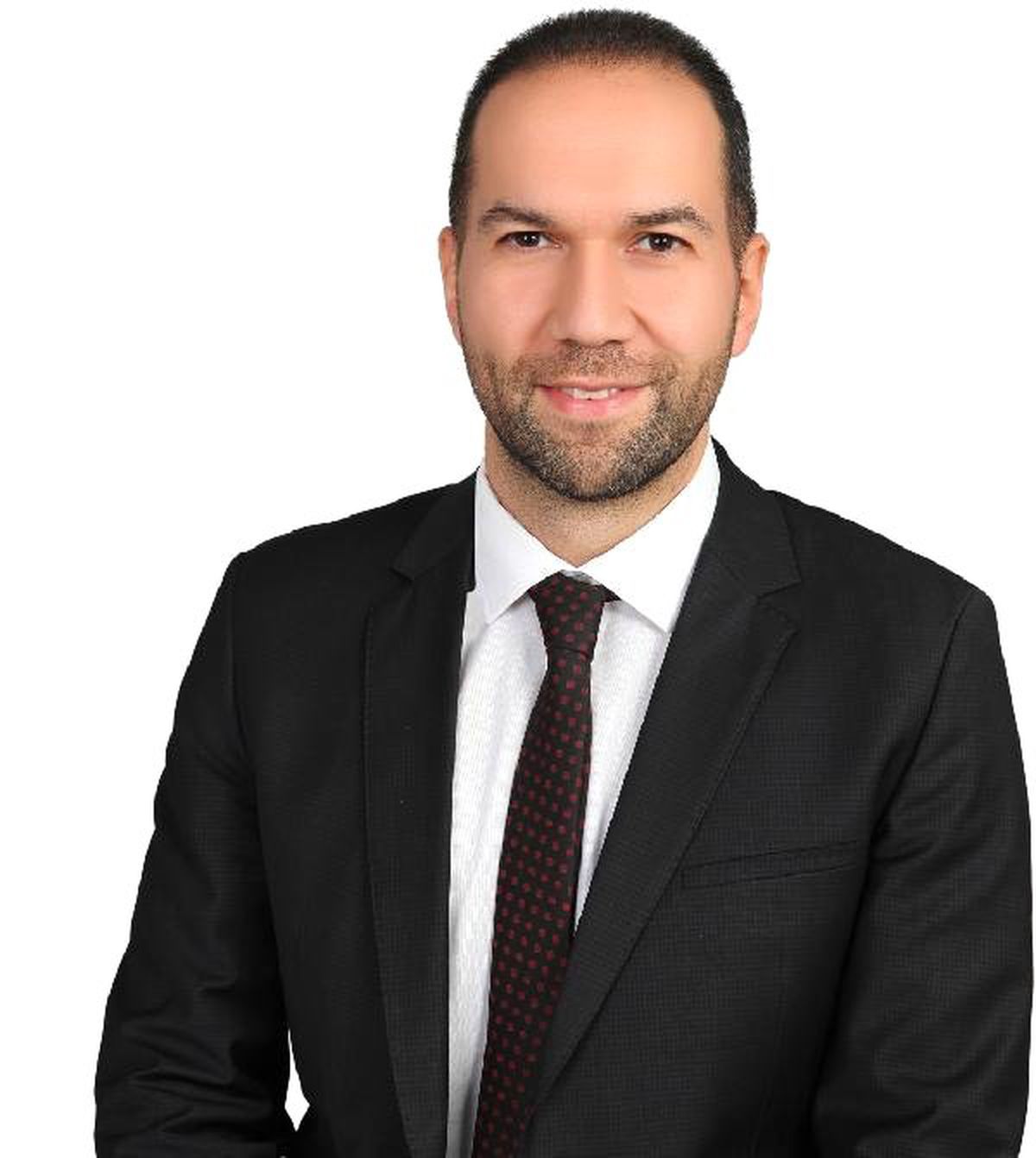 Niğde\'de Yeni Başkan AK Parti\'li Özdemir