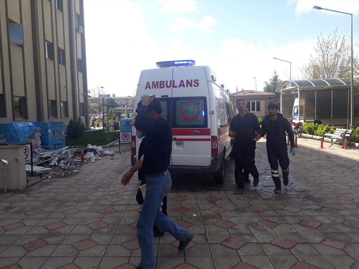 Adıyaman\'da İki Aile Arasında Kavga: 3 Yaralı