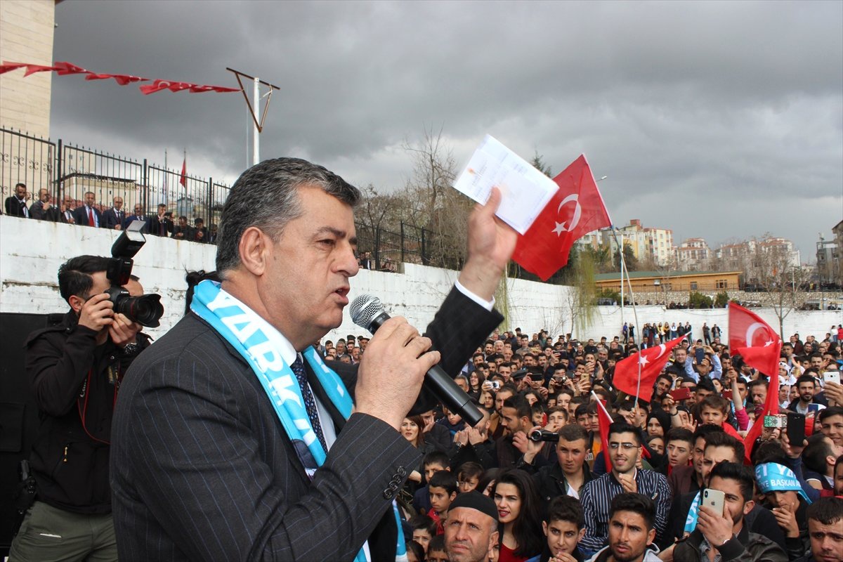 Ak Partililer, Şırnak\'taki Zaferi Halaylarla Kutluyor