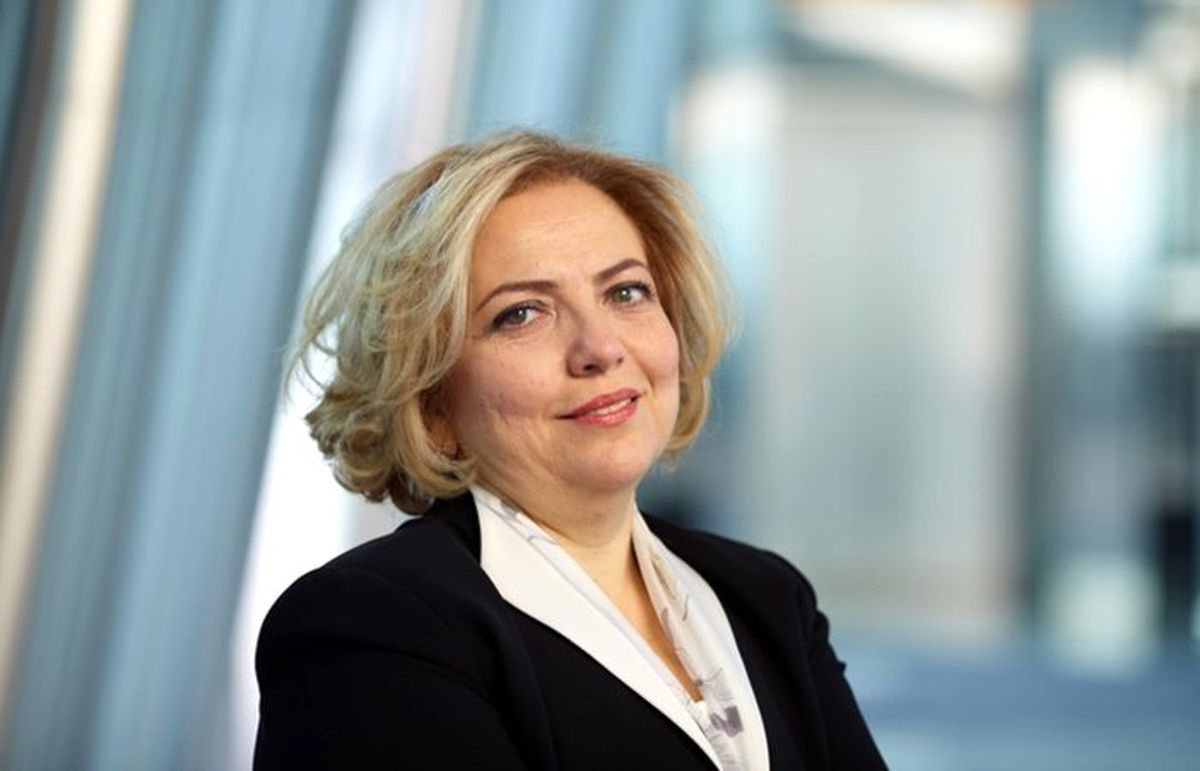 İş Bankası\'nın yeni Yönetim Kurulu Başkanı Füsun Tümsavaş 