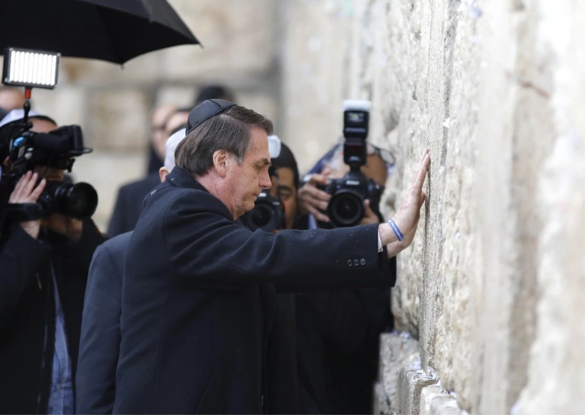 Brezilya Cumhurbaşkanı Bolsonaro "Ağlama Duvarı\'nı" Ziyaret Etti