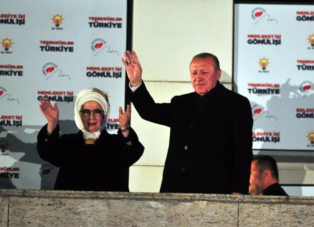 Cumhurbaşkanı Erdoğan Balkon Konuşması Yaptı