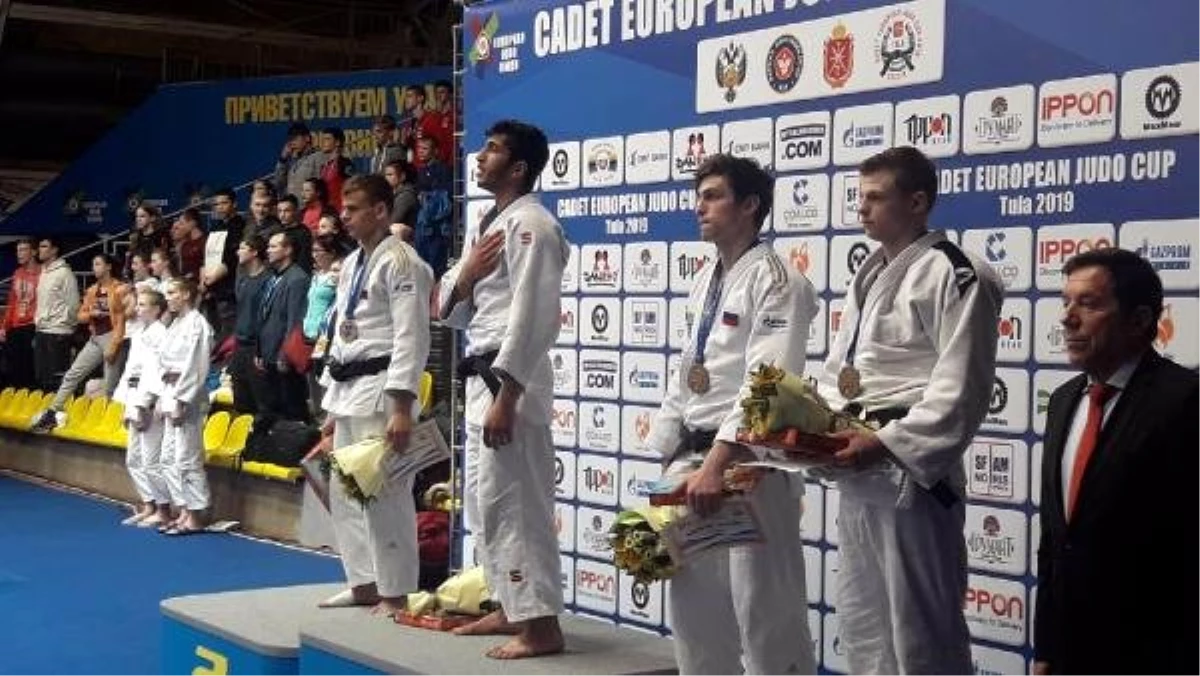 İzmirli Judoculardan İki Altın Madalya