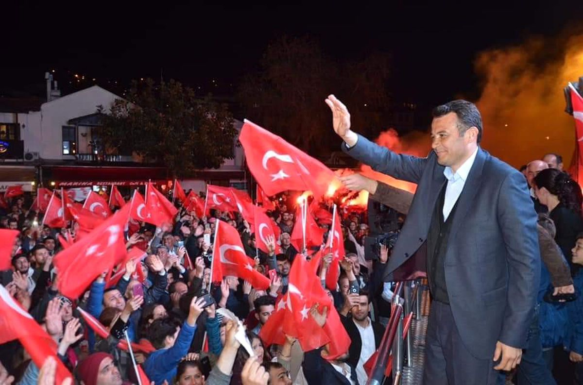 Kaş\'ta Mutlu Ulutaş Kazandı